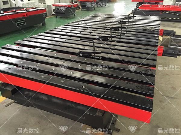 如何讓數(shù)控送料機(jī)防凍？